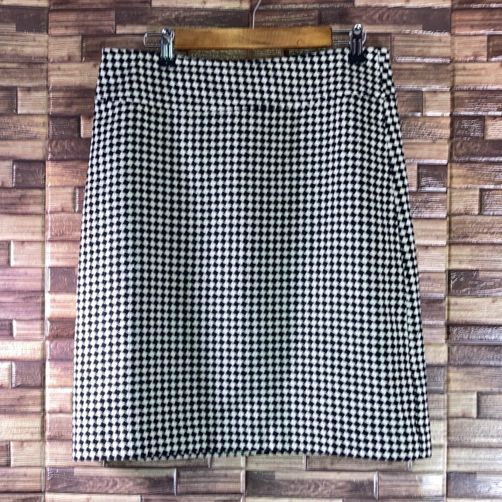 EUC TALBOTS Womens Wool Mix Textured Thick Pencil Skirt Black Off White Size 10